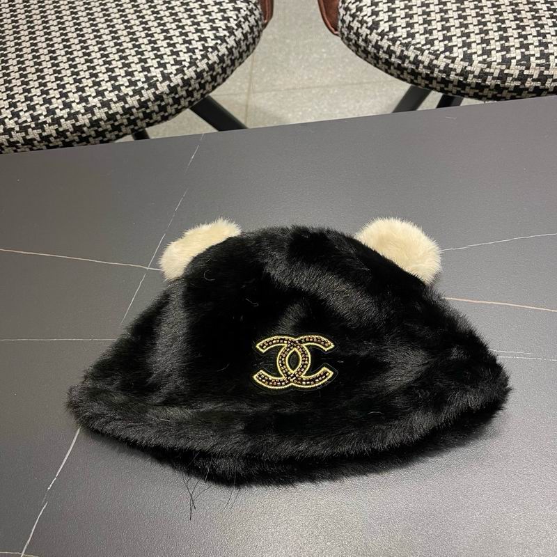 Chanel hat (3658)