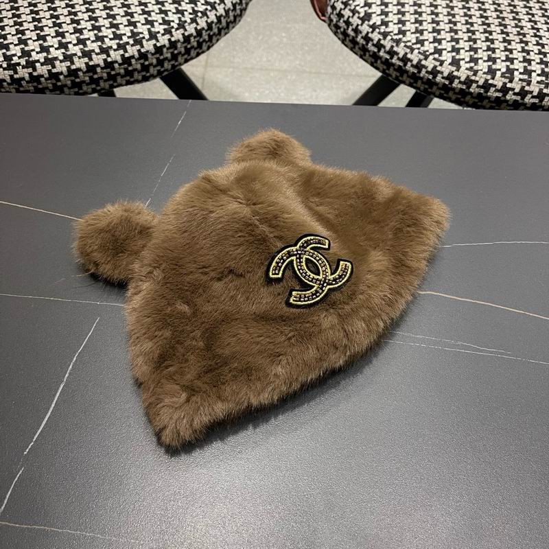 Chanel hat (3692)