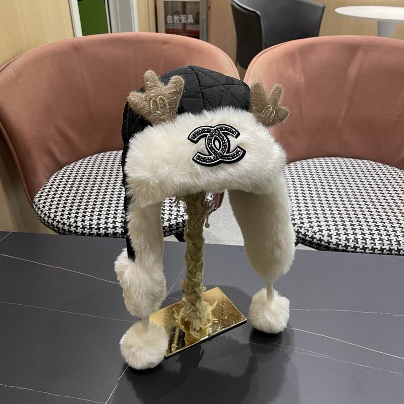 Chanel hat (4208)