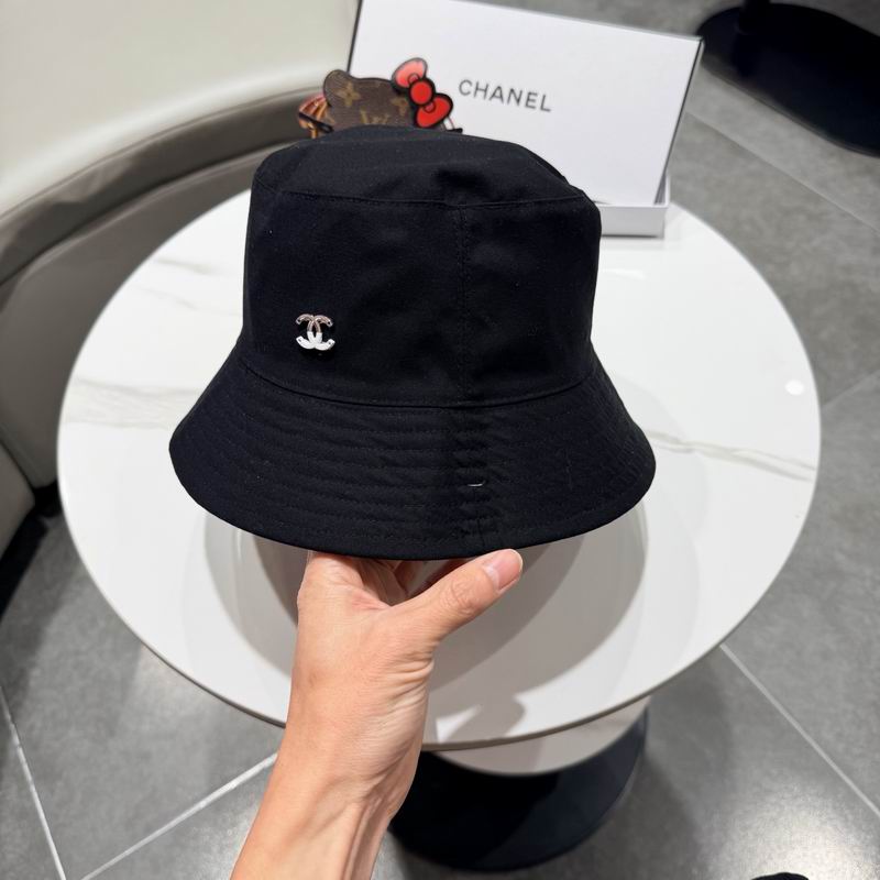 Chanel hat (513)