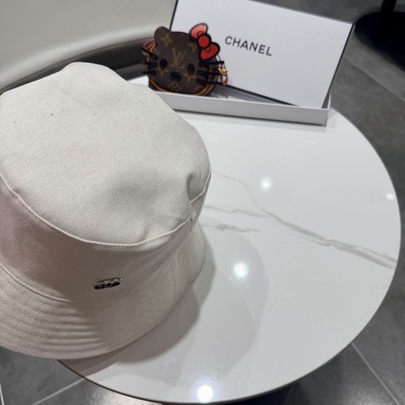Chanel hat (519)