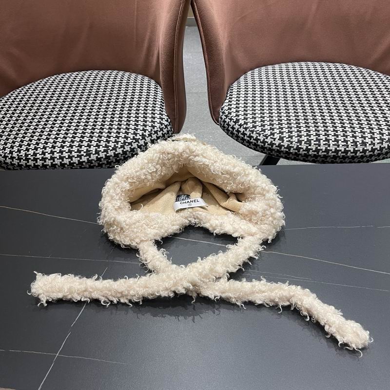 Chanel hat (671)