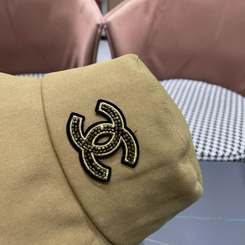 Chanel hat (779)