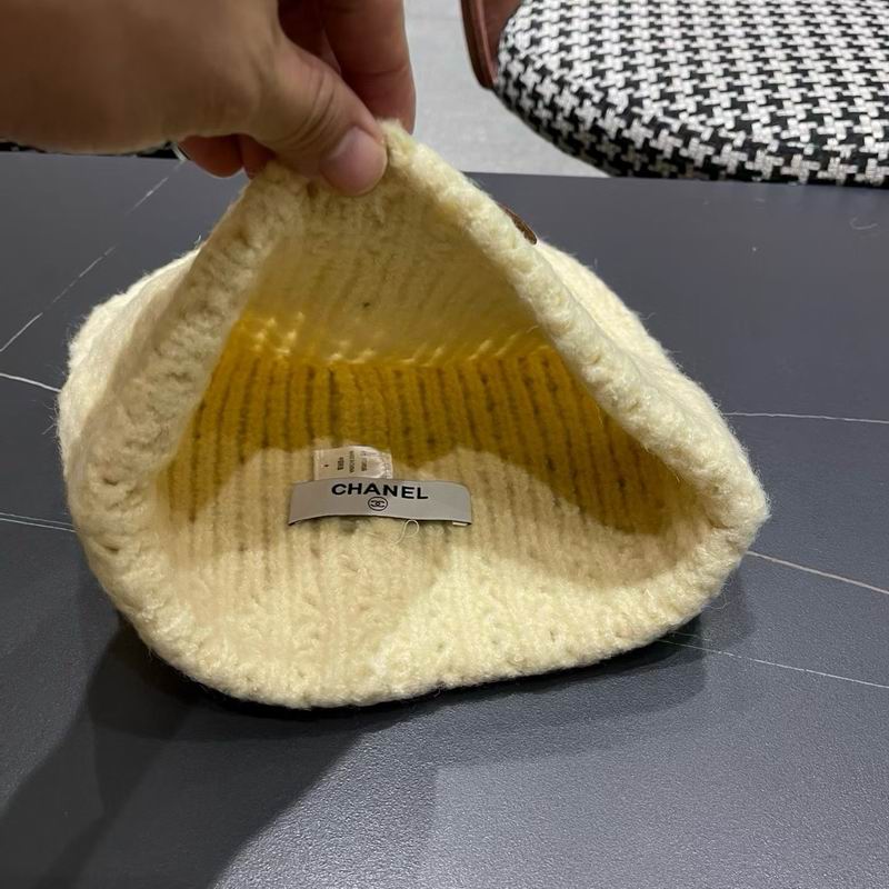 Chanel hat (927)