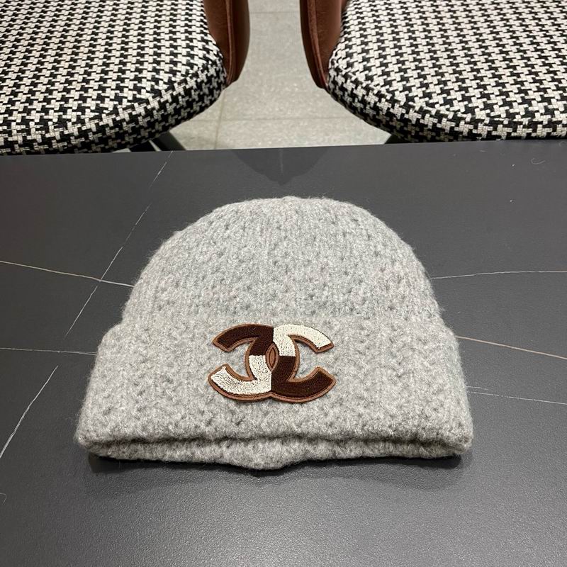 Chanel hat (944)