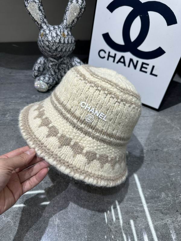 Chanel hat dx (242)