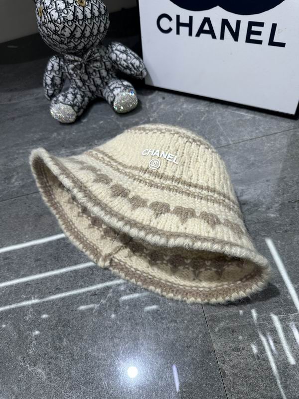 Chanel hat dx (243)