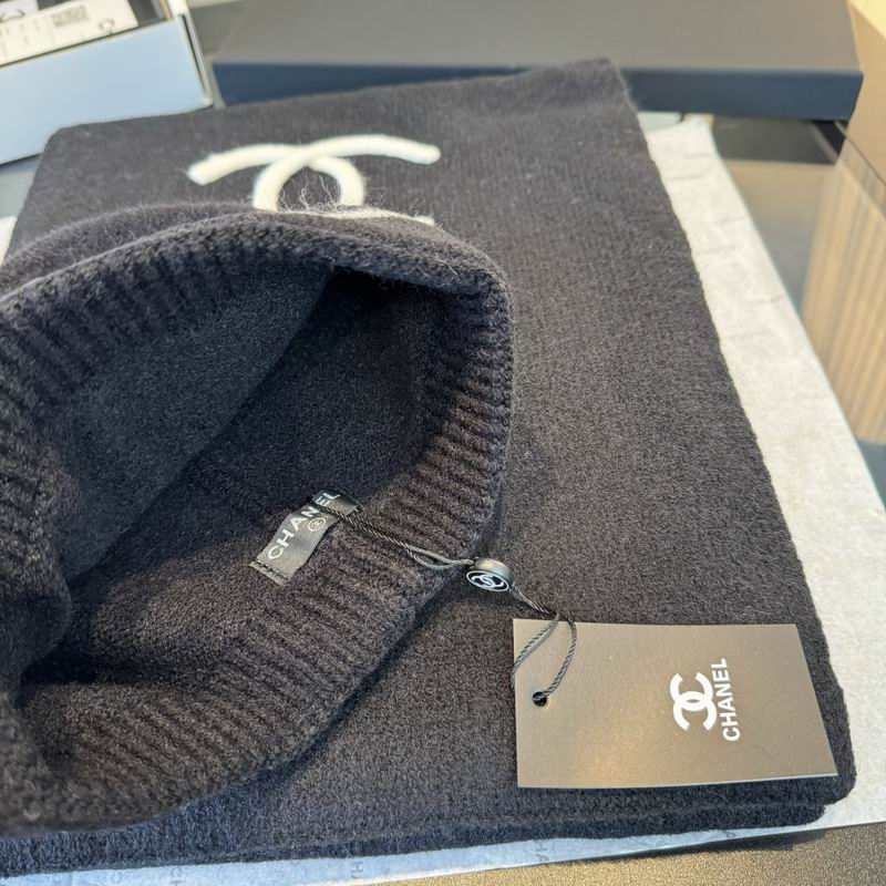 Chanel scarf hat (60)