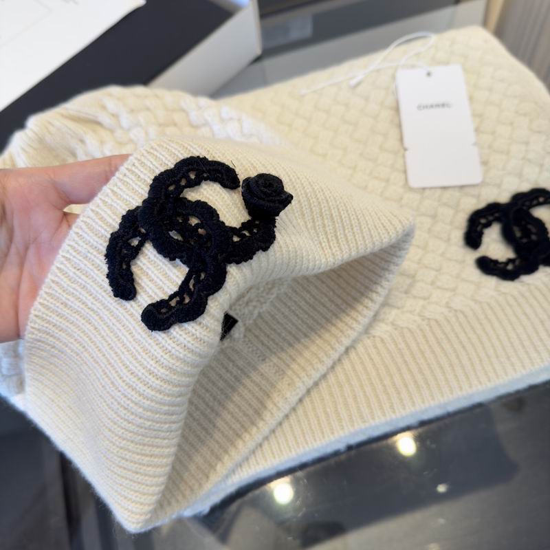 Chanel scarf hat (661)
