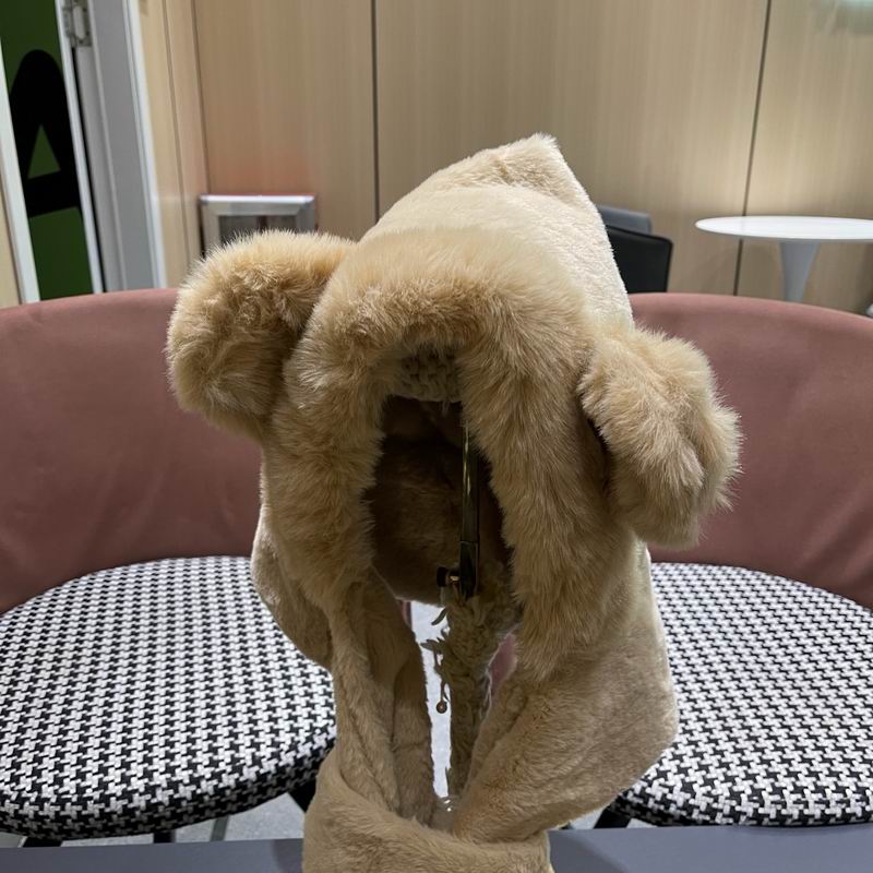 Chanel scarf hat (744)