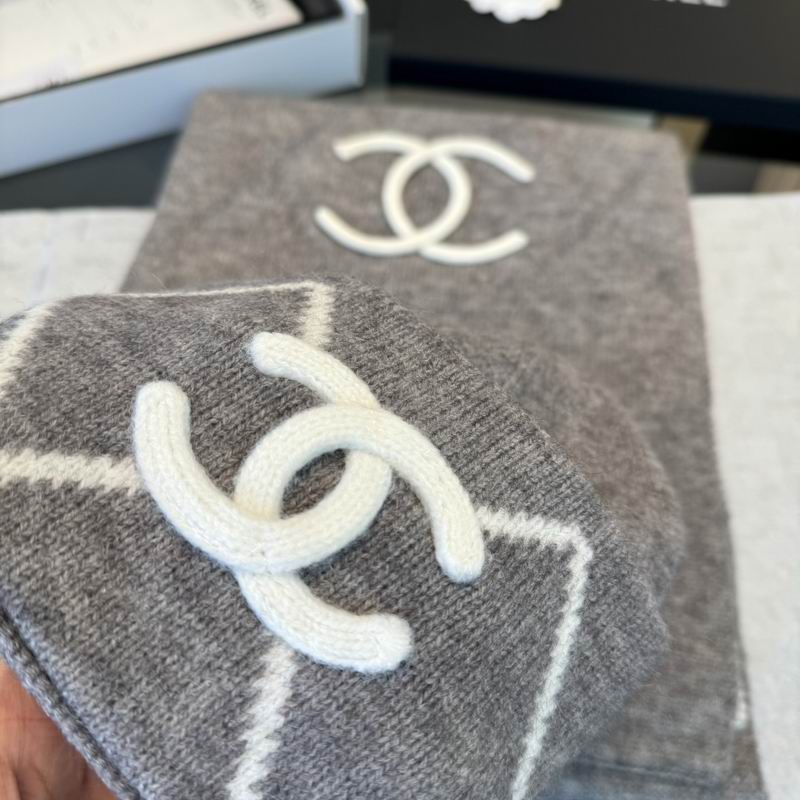 Chanel scarf hat (80)