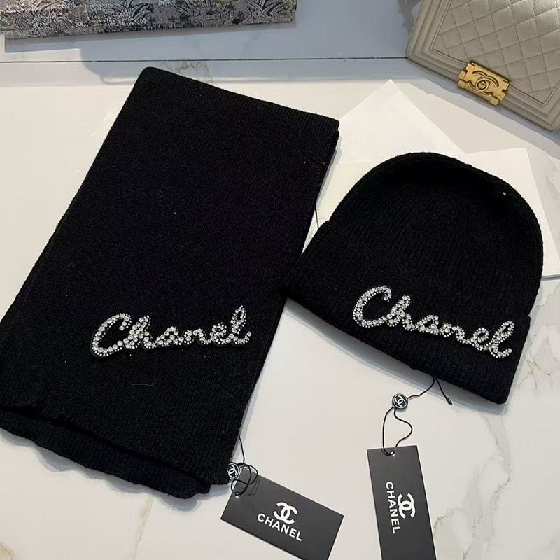 Chanel scarf hat hm (1)