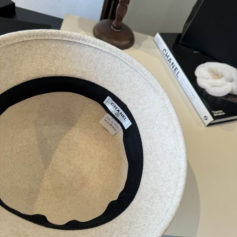 Chanel top hat (273)