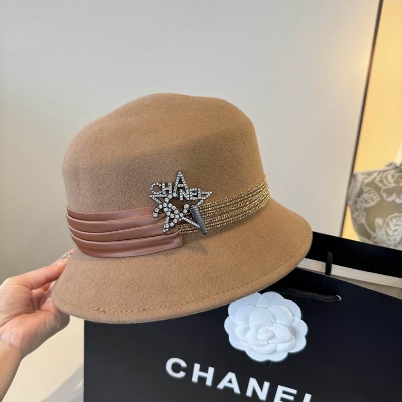 Chanel top hat (300)