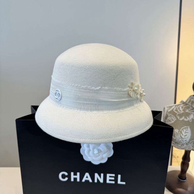 Chanel top hat (312)