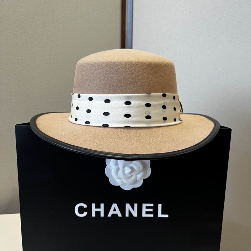 Chanel top hat (381)