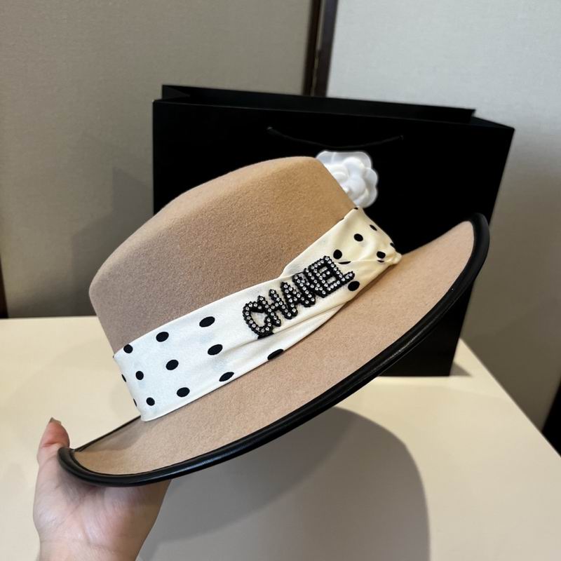 Chanel top hat (385)