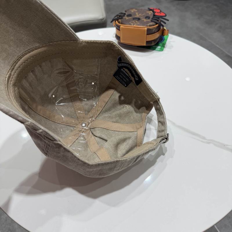 Chrome Hearts  Cap (3011)