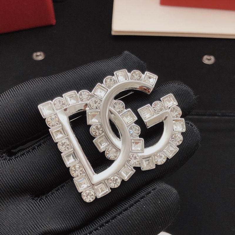 DG Brooch 01yxx01 (3)