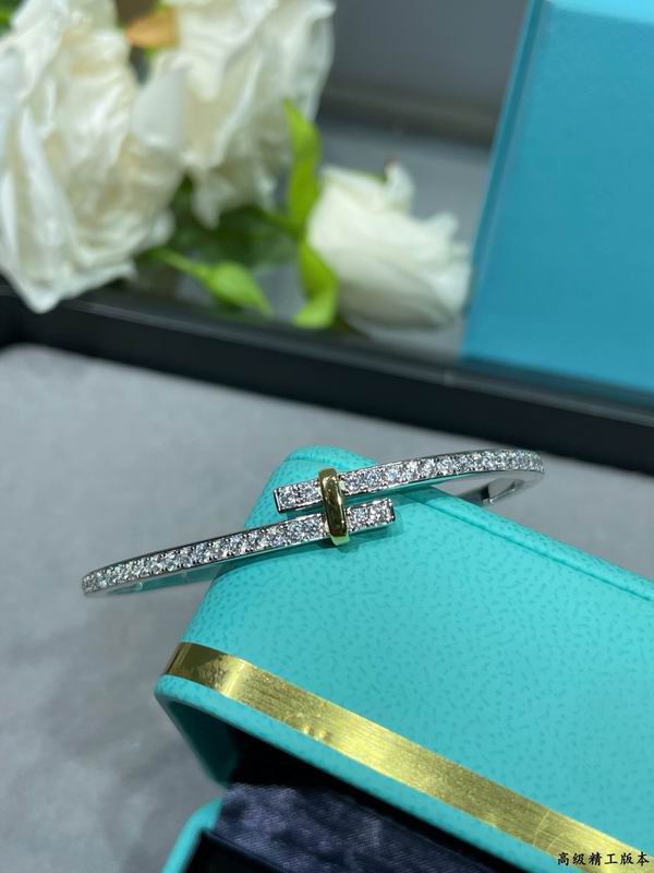 DG bracelet 01yxx03 (5)