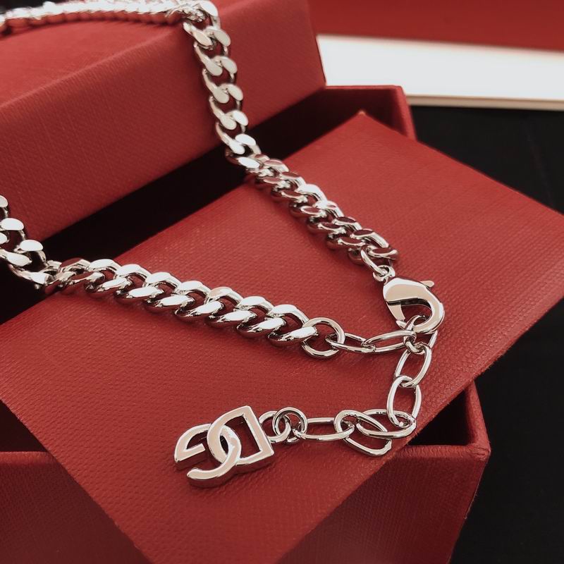 DG suits 01yxx02 (13)