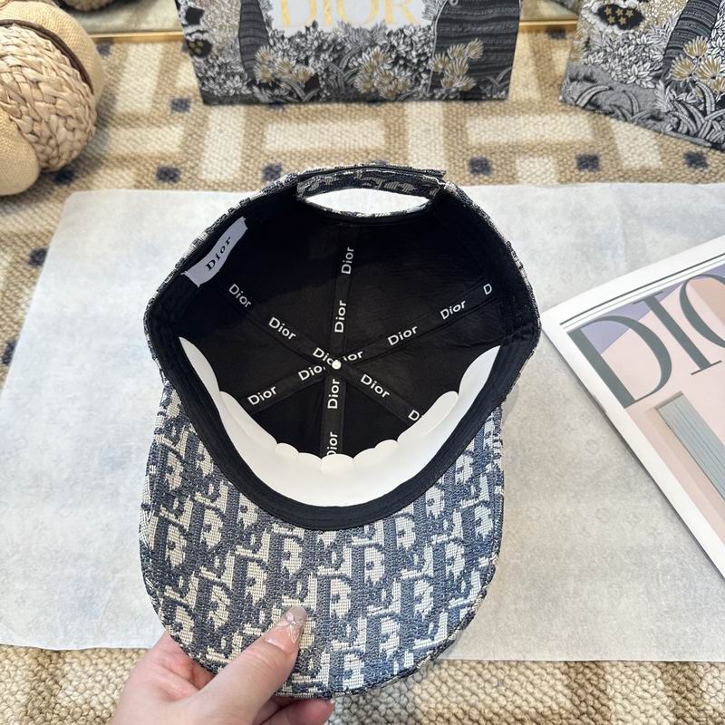 Dior Cap (2750)
