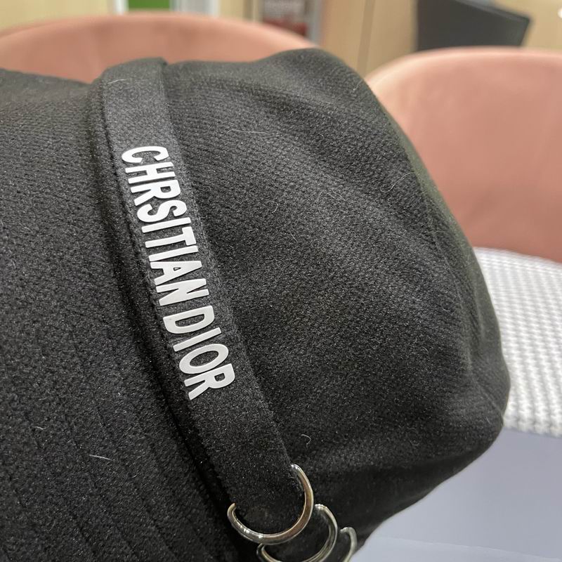 Dior hat (1047)