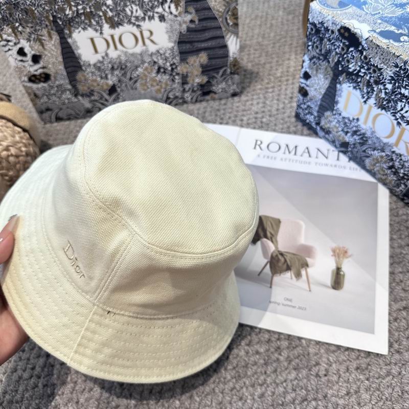 Dior hat (1199)