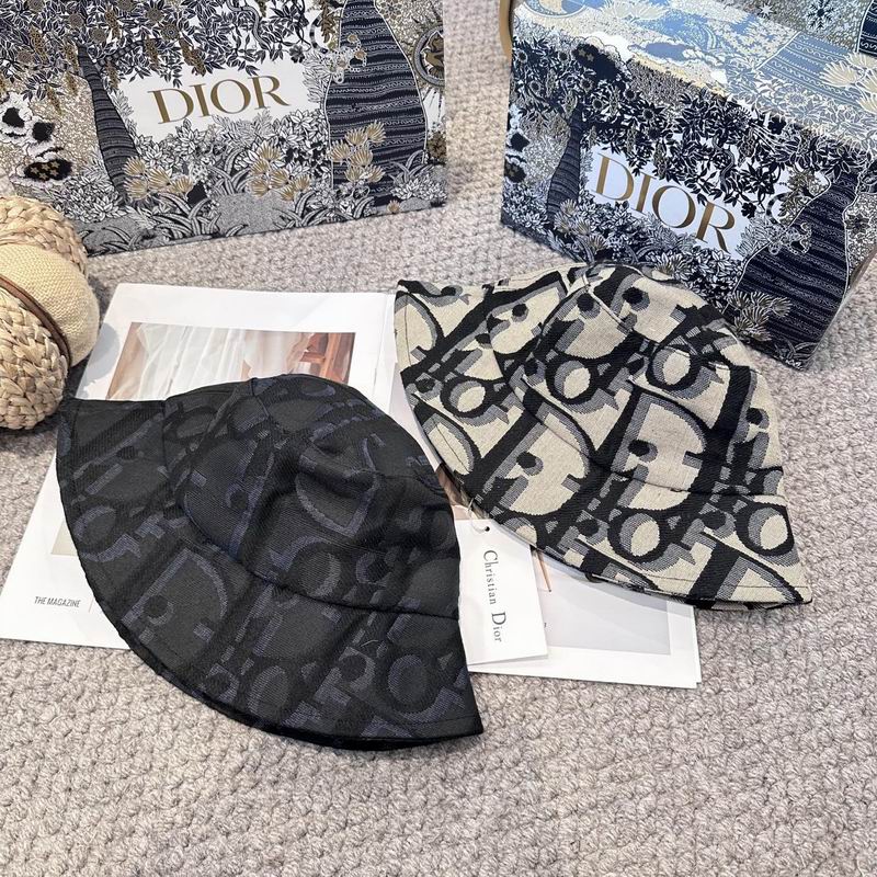 Dior hat (1202)