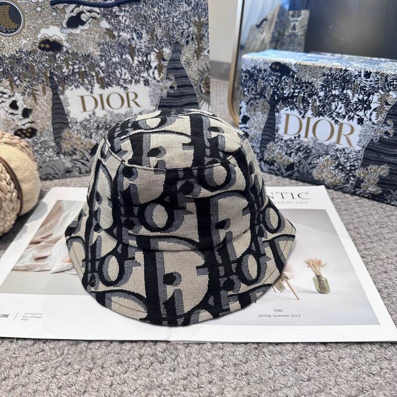 Dior hat (1218)