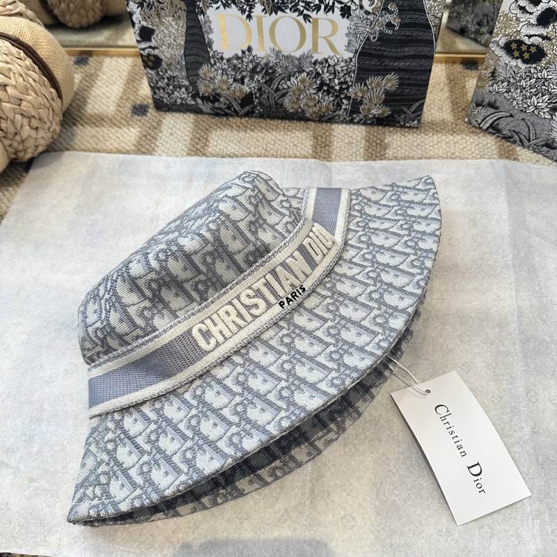 Dior hat (1239)