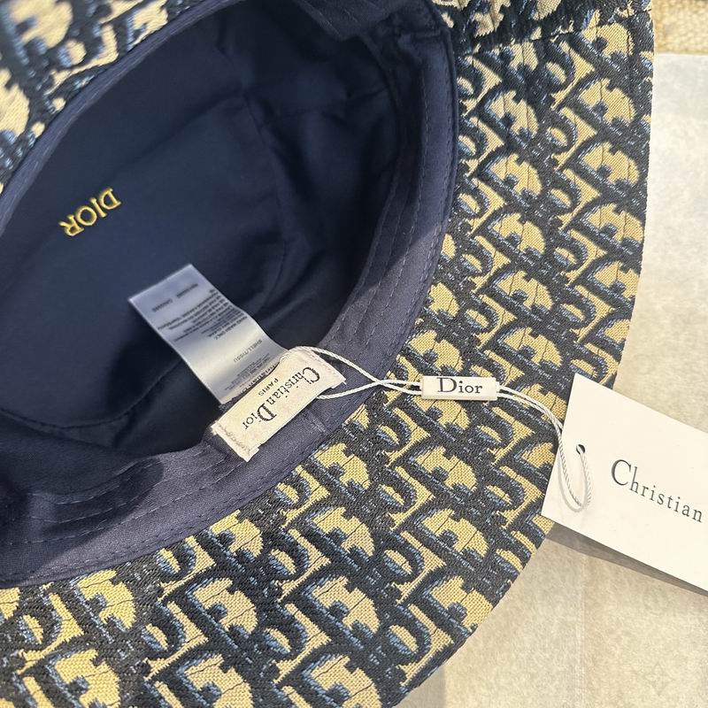 Dior hat (1250)