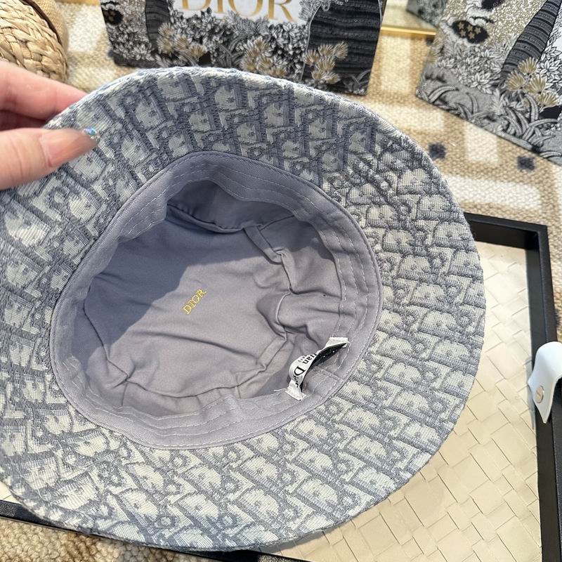 Dior hat (1305)
