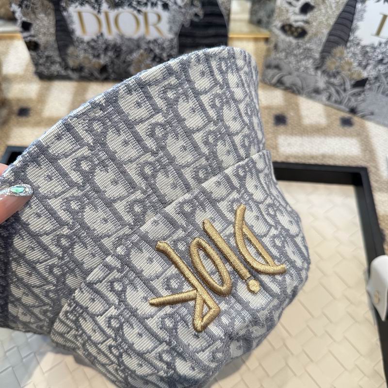 Dior hat (1307)