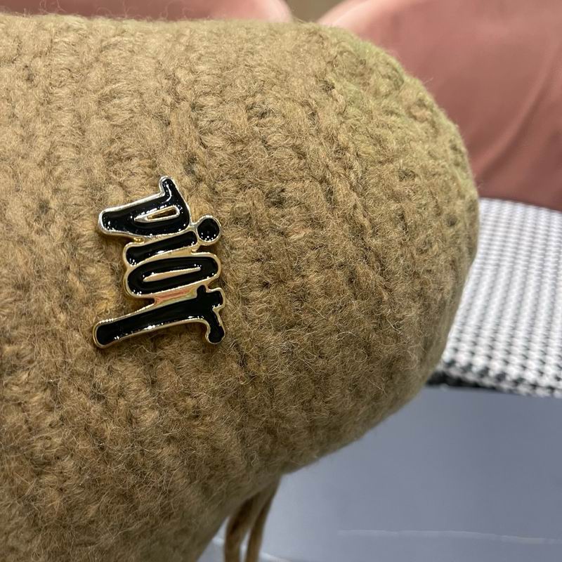 Dior hat (1520)