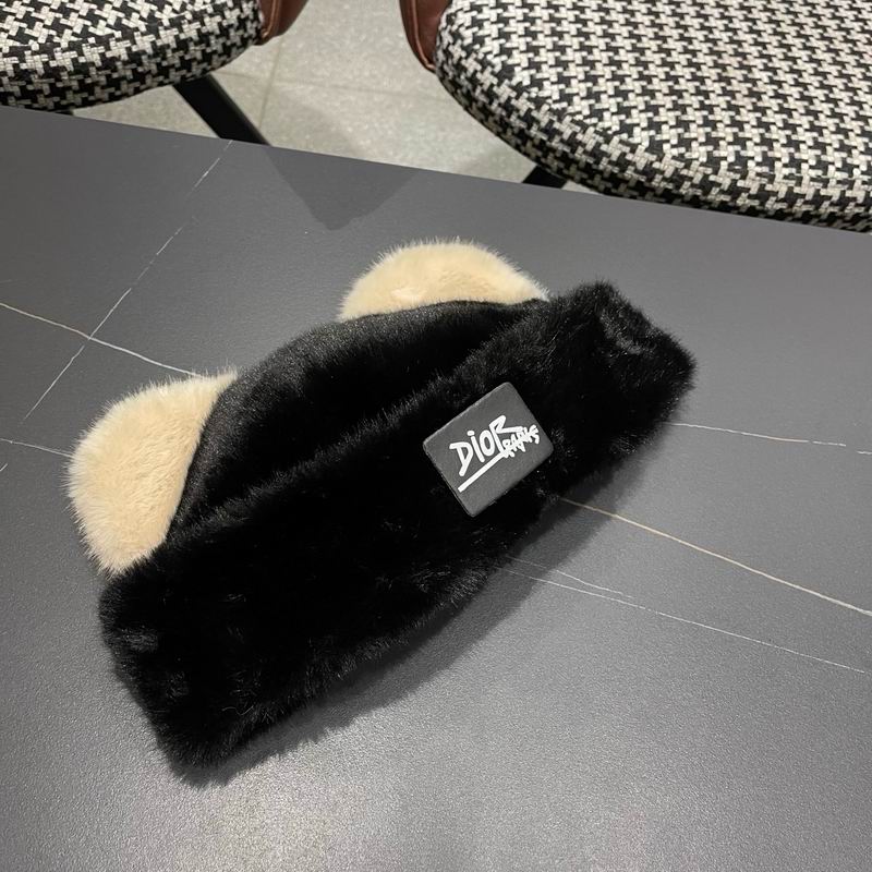 Dior hat (3180)