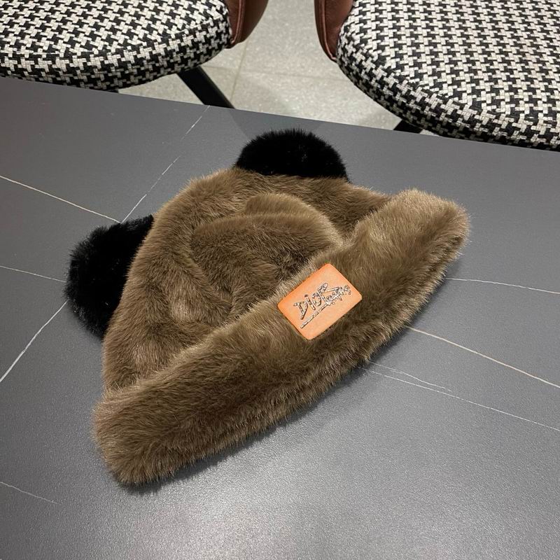 Dior hat (3204)