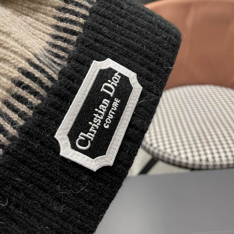 Dior hat (4327)