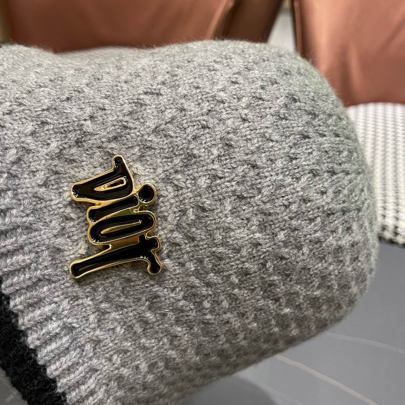 Dior hat (472)