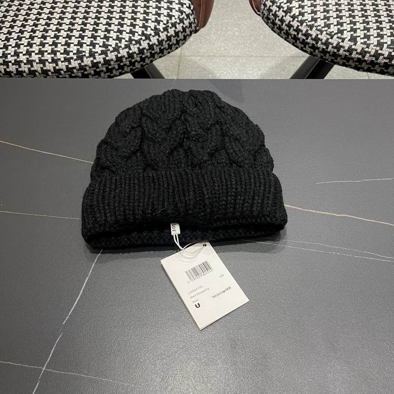 Dior hat (590)