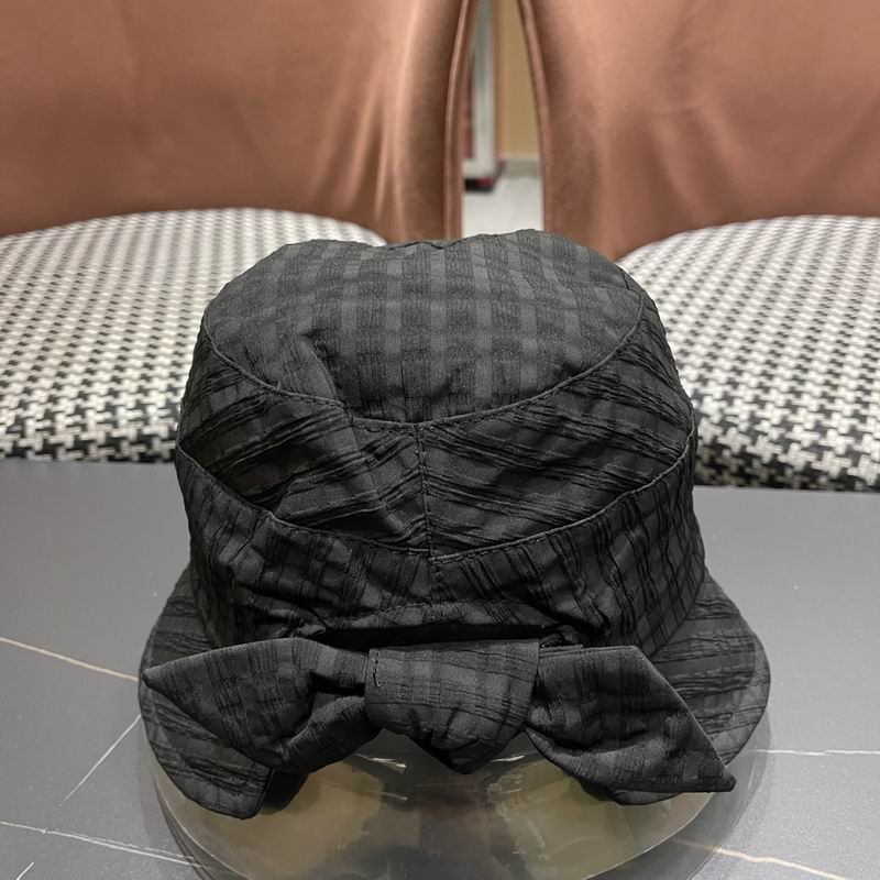 Dior hat (642)