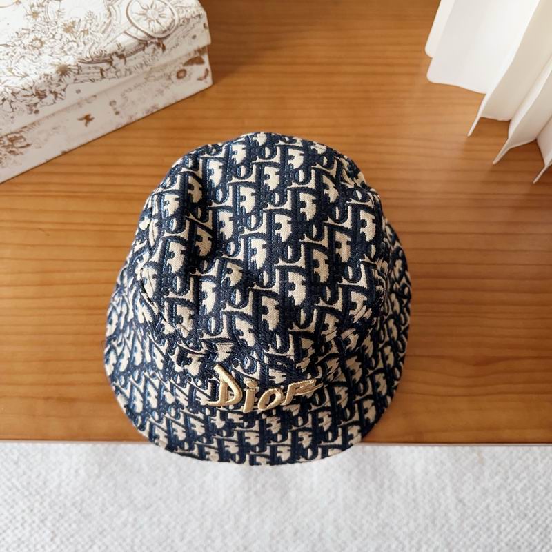 Dior hat dx (171)