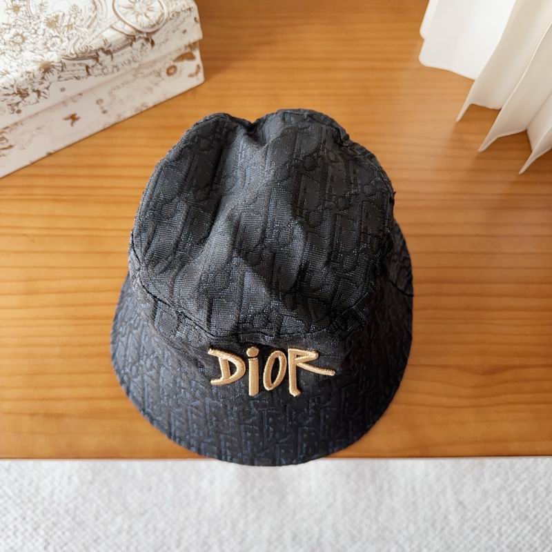 Dior hat dx (182)