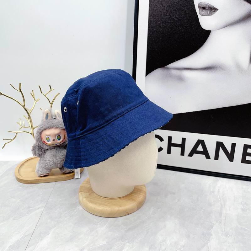 Dior hat dx (301)