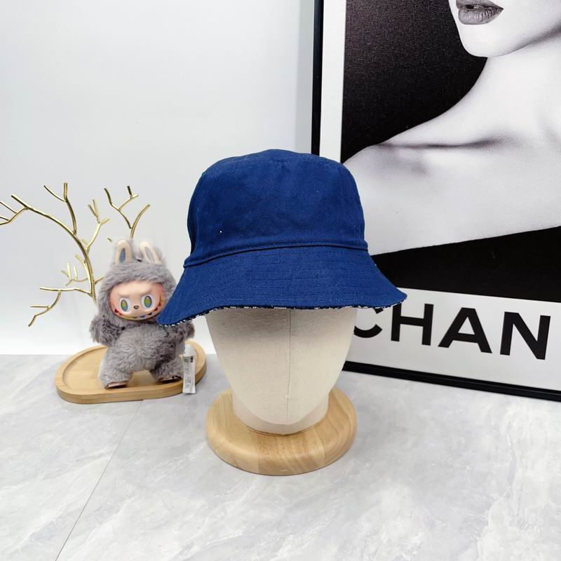 Dior hat dx (302)