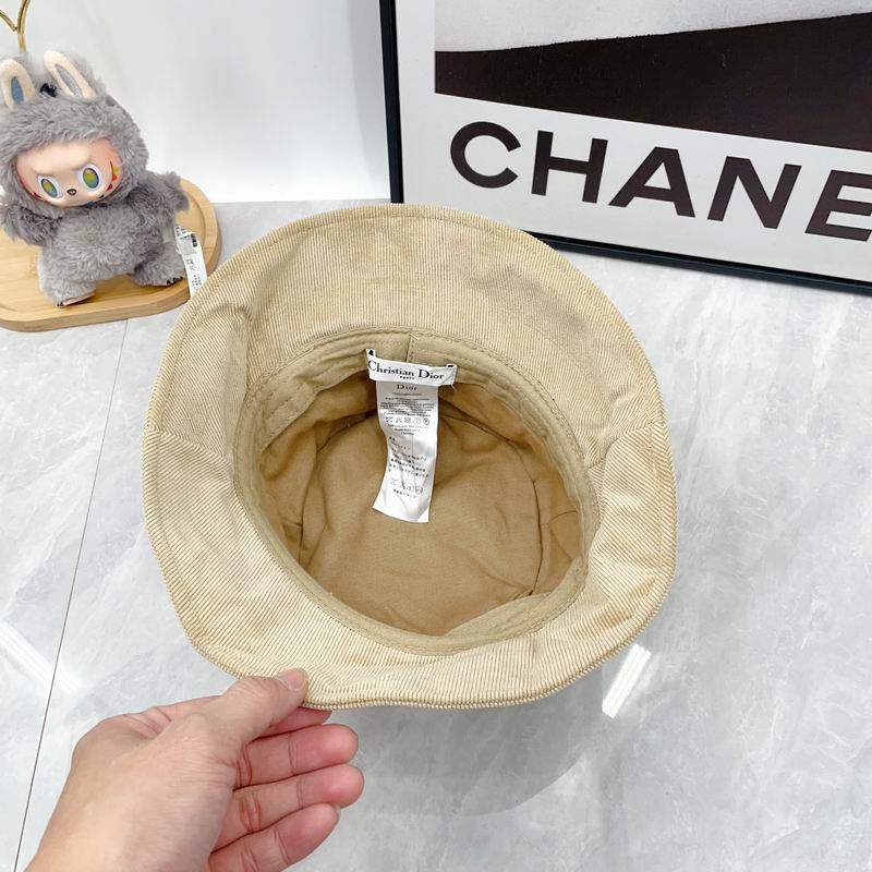 Dior hat dx (322)