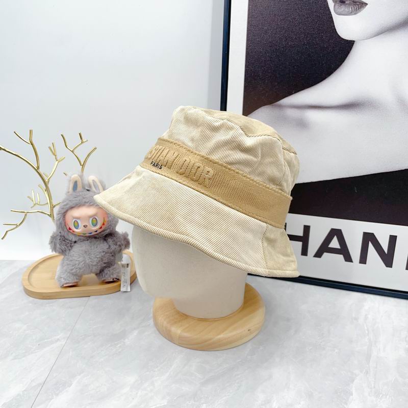 Dior hat dx (327)