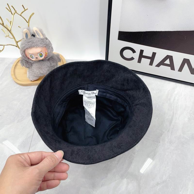 Dior hat dx (331)