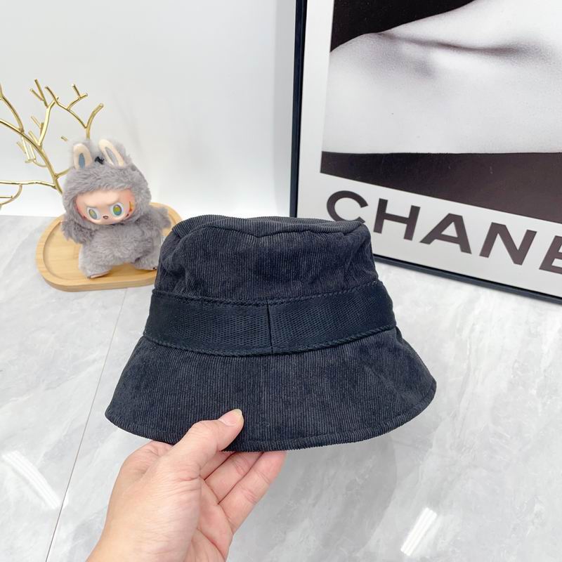 Dior hat dx (332)
