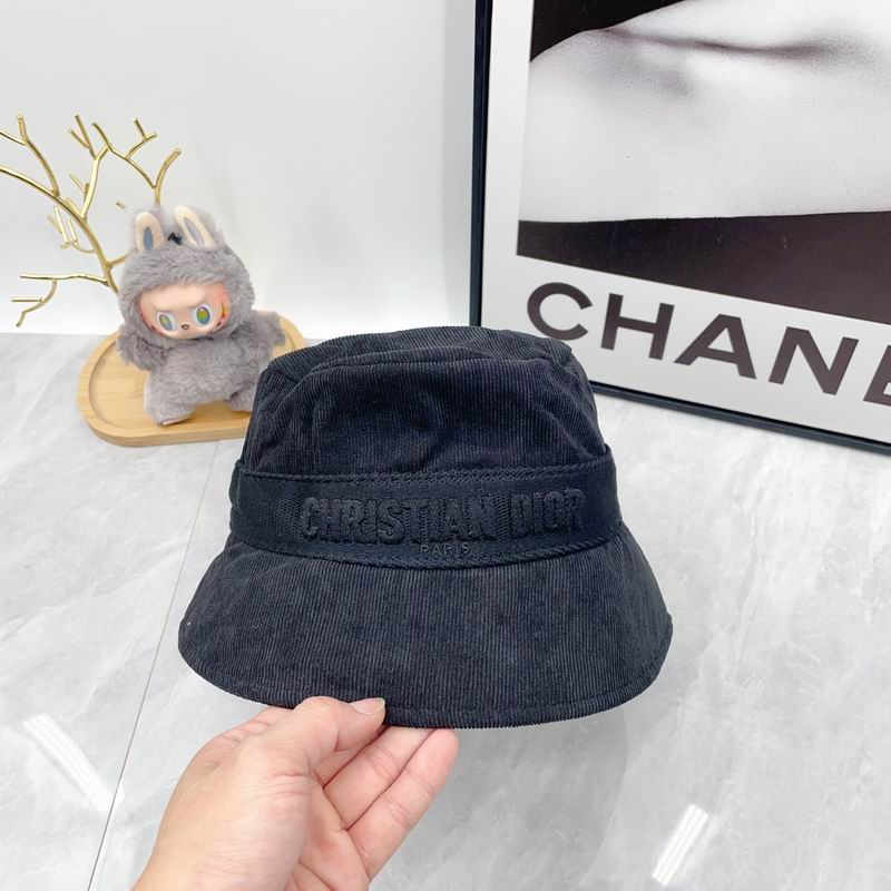 Dior hat dx (334)
